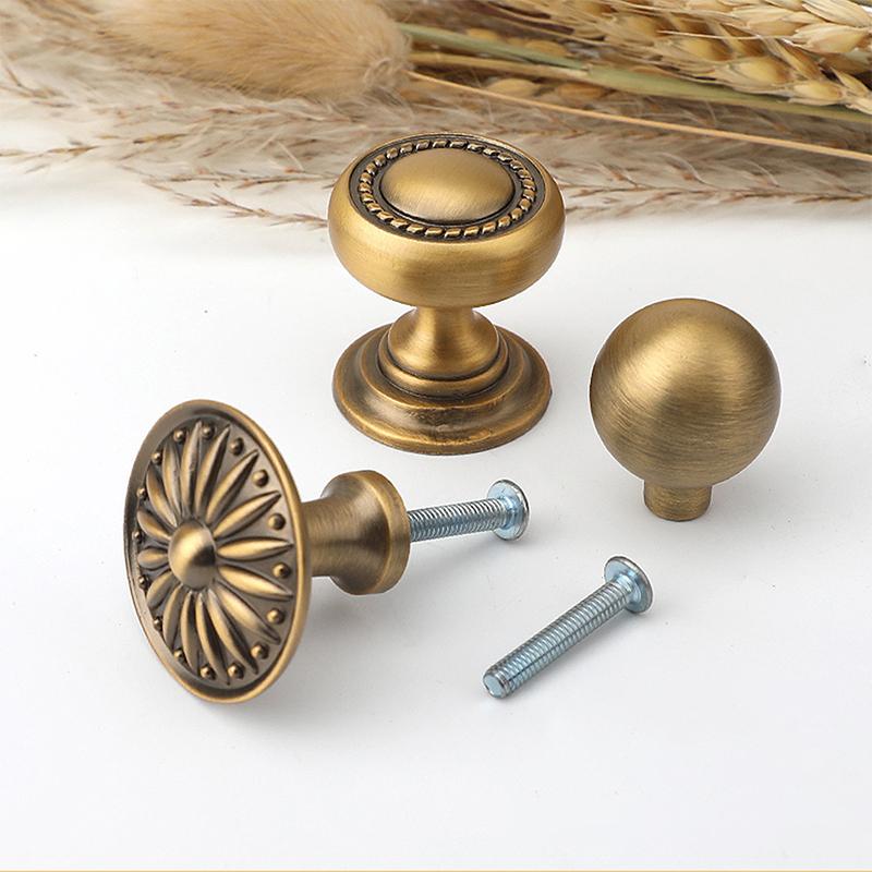 مقابض أثاث نحاسية بتصميم فرنسي - مراجعة Furniture Hardware China وسعره